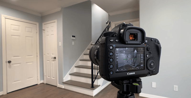 Get Proper Equipment to get into real estate photography